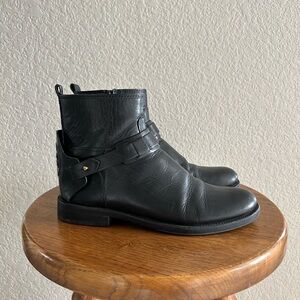 Tory Burch Black Heeled Boots with Side Zipper